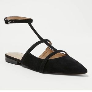 Ann Taylor Black Suede Pointy Toe T-Strap Flats Size 6